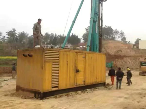 永靖如何判断水冷式机油散热器密封件是否需要更换?